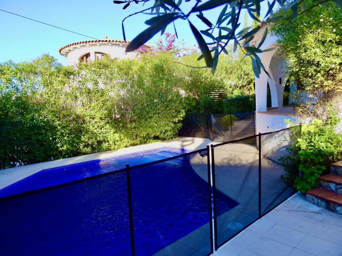 Holiday Home Anais L'Escala